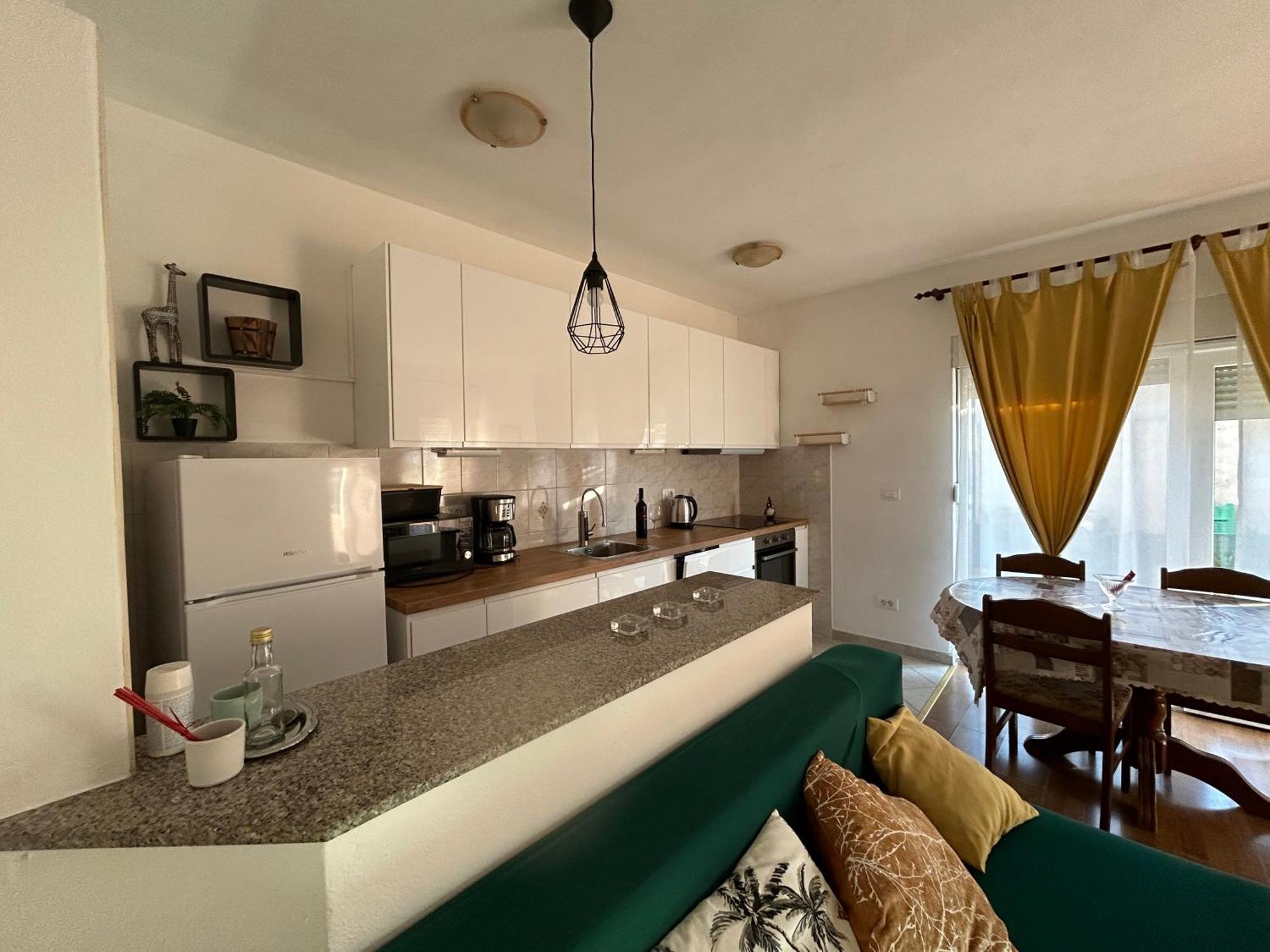 Apartman Petra Каштела Экстерьер фото